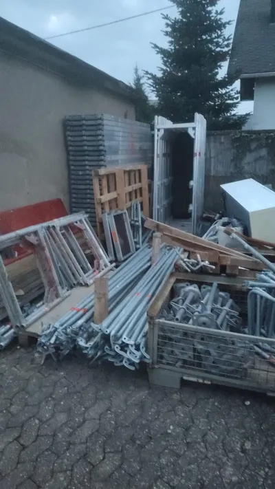 Gerüst-Einzelteile 4